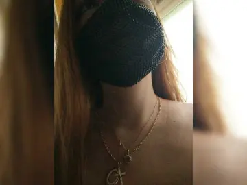 LolaTorr  live sex cam