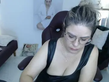 Miss-Diva1  live sex cam
