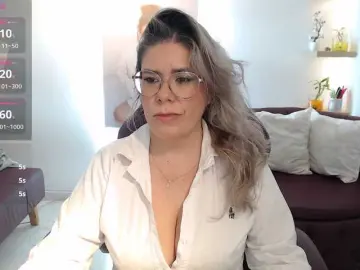 Miss-Diva1  live sex cam