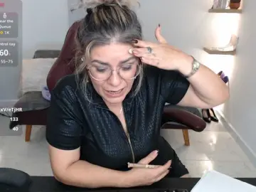 Miss-Diva1  live sex cam