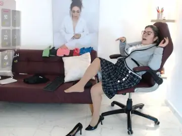 Miss-Diva1  live sex cam