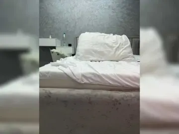 OrgazMia  live sex cam