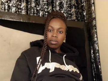 Sexyivy  live sex cam