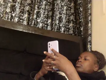 Sexyivy  live sex cam