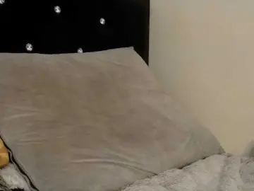 Sexyivy  live sex cam