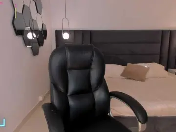 AlyssaDean  live sex cam