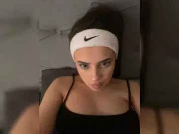 Diana-Smith  live sex cam