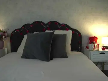 JeniferS  live sex cam