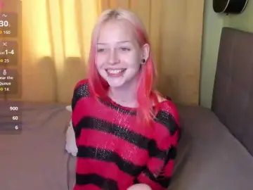 LiaPetite  live sex cam