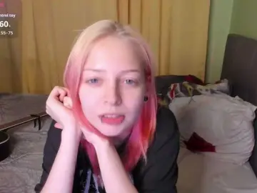 LiaPetite  live sex cam
