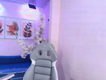 Lila-monroe  live sex cam