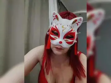 Tamilla45  live sex cam