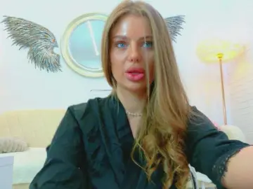 VikaFever  live sex cam