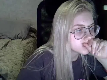 Dream-lily  live sex cam