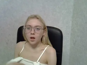 Dream-lily  live sex cam