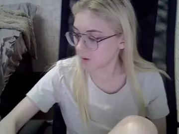Dream-lily  live sex cam
