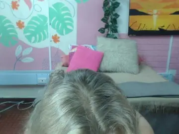 Valeria-sexy  live sex cam