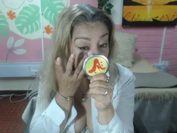 Valeria-sexy  live sex cam