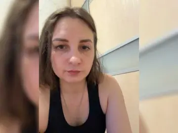 CreamRaspberrya  live sex cam