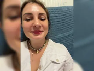 CreamRaspberrya  live sex cam