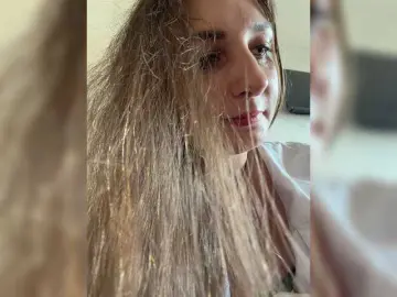 CreamRaspberrya  live sex cam
