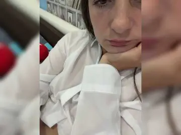 CreamRaspberrya  live sex cam