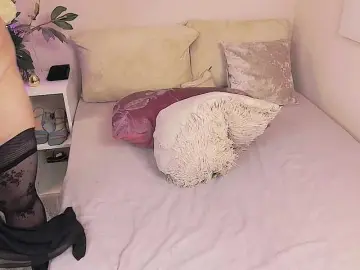 LoraMiss  live sex cam