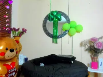 NicoleSantana  live sex cam