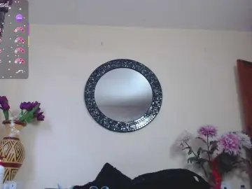 NicoleSantana  live sex cam