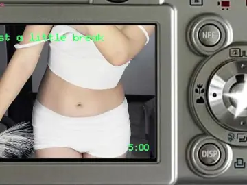 Minnie-joy  live sex cam