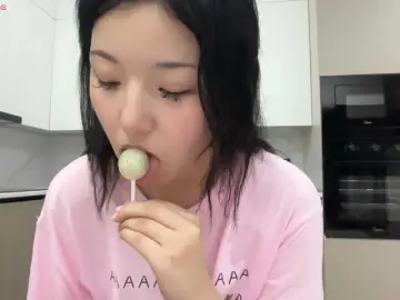 Minnie-joy  live sex cam