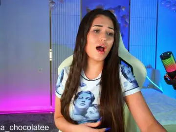 Adel-chocolatee  live sex cam