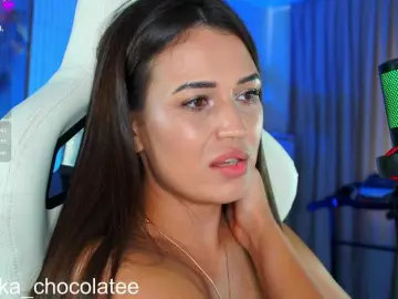 Adel-chocolatee  live sex cam