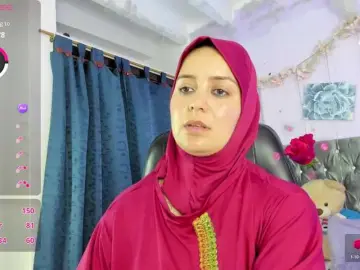 BadraSaadi  live sex cam