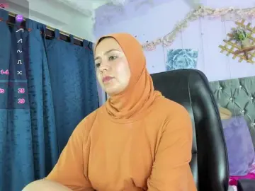 BadraSaadi  live sex cam