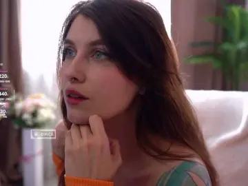 HoneyCherry  live sex cam