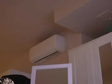 KyssaraPlay  live sex cam