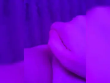 Lilikiss  live sex cam