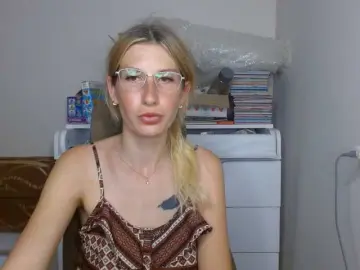 LunaVibe-V  live sex cam
