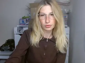 LunaVibe-V  live sex cam