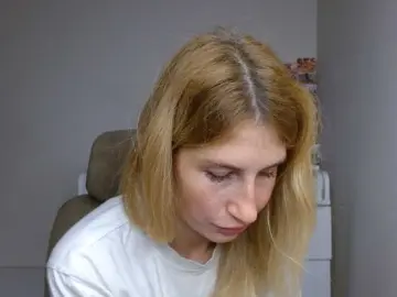 LunaVibe-V  live sex cam