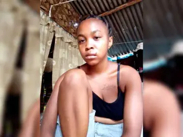 Marie222  live sex cam