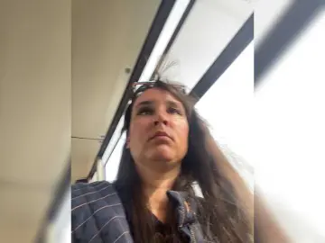 SaliiOnli  live sex cam