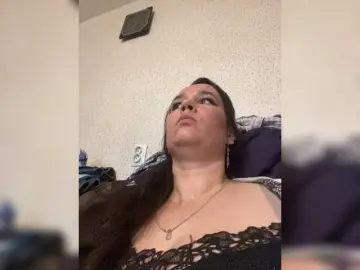 SaliiOnli  live sex cam