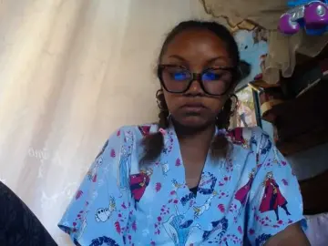 Pretty-ass  live sex cam