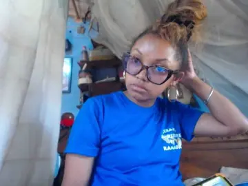 Pretty-ass  live sex cam
