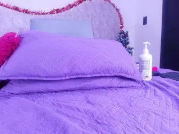 Shels-loreds  live sex cam