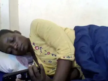 Sweet-elena  live sex cam