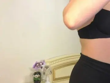 EnricaElis  live sex cam