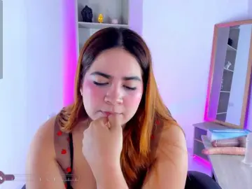 Jisoosquirt  live sex cam